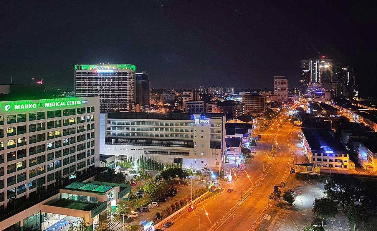 Amadel Residence 爱媄德民宿 14 Malacca Esterno foto